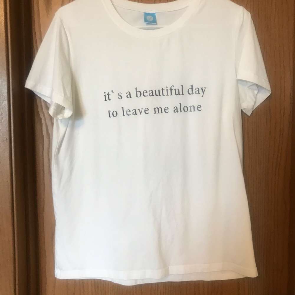NWOT - Letter Print T-Shirt